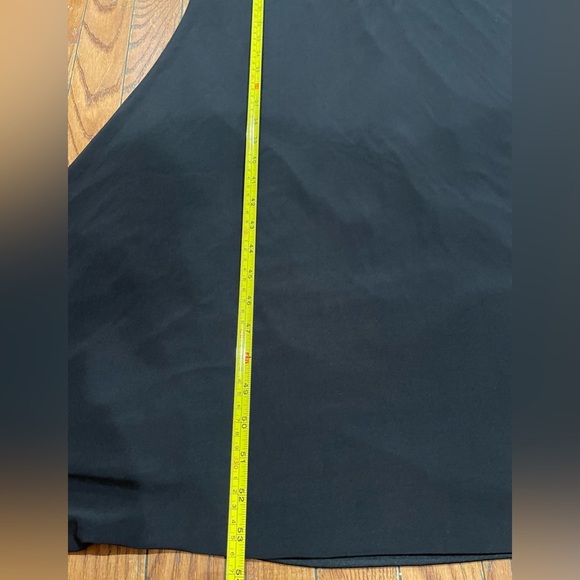 X By Xcape
Express Elegant Black Strapless Gown - Picture 3 of 12